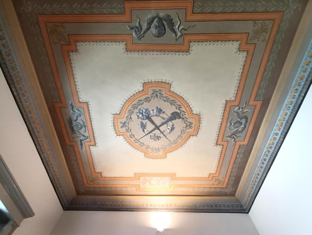 Stesicoro Art Home, In Centro Storico A カターニア エクステリア 写真