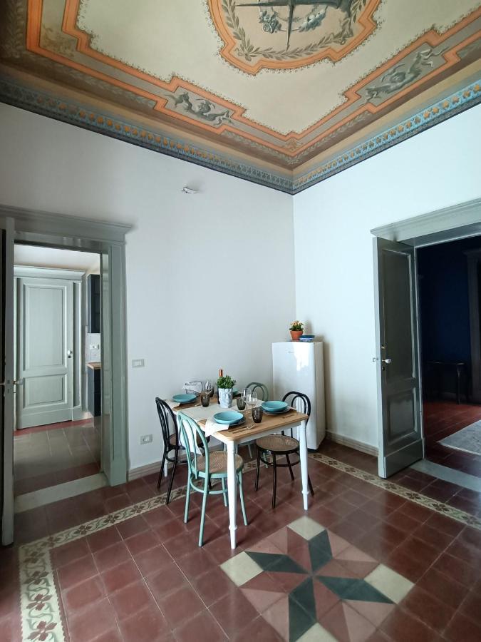 Stesicoro Art Home, In Centro Storico A カターニア エクステリア 写真