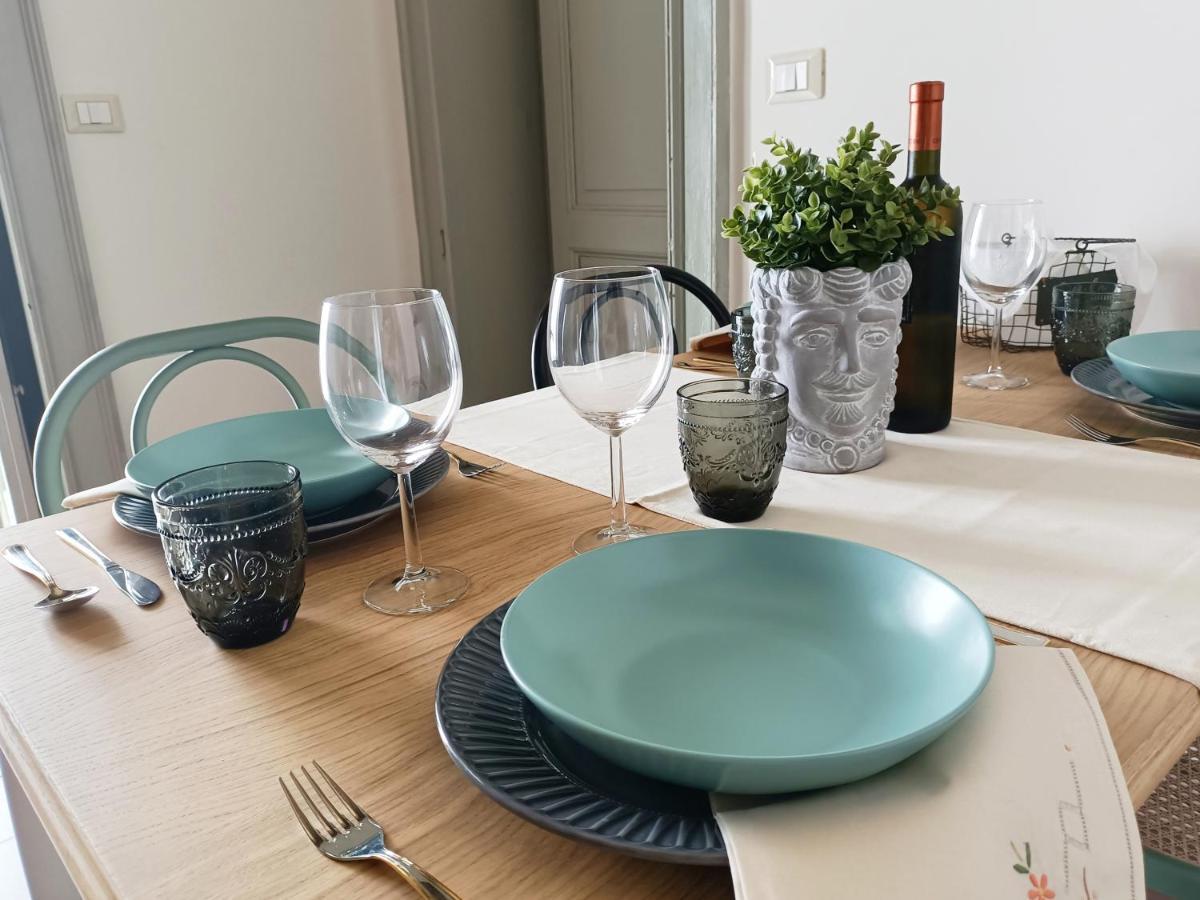 Stesicoro Art Home, In Centro Storico A カターニア エクステリア 写真