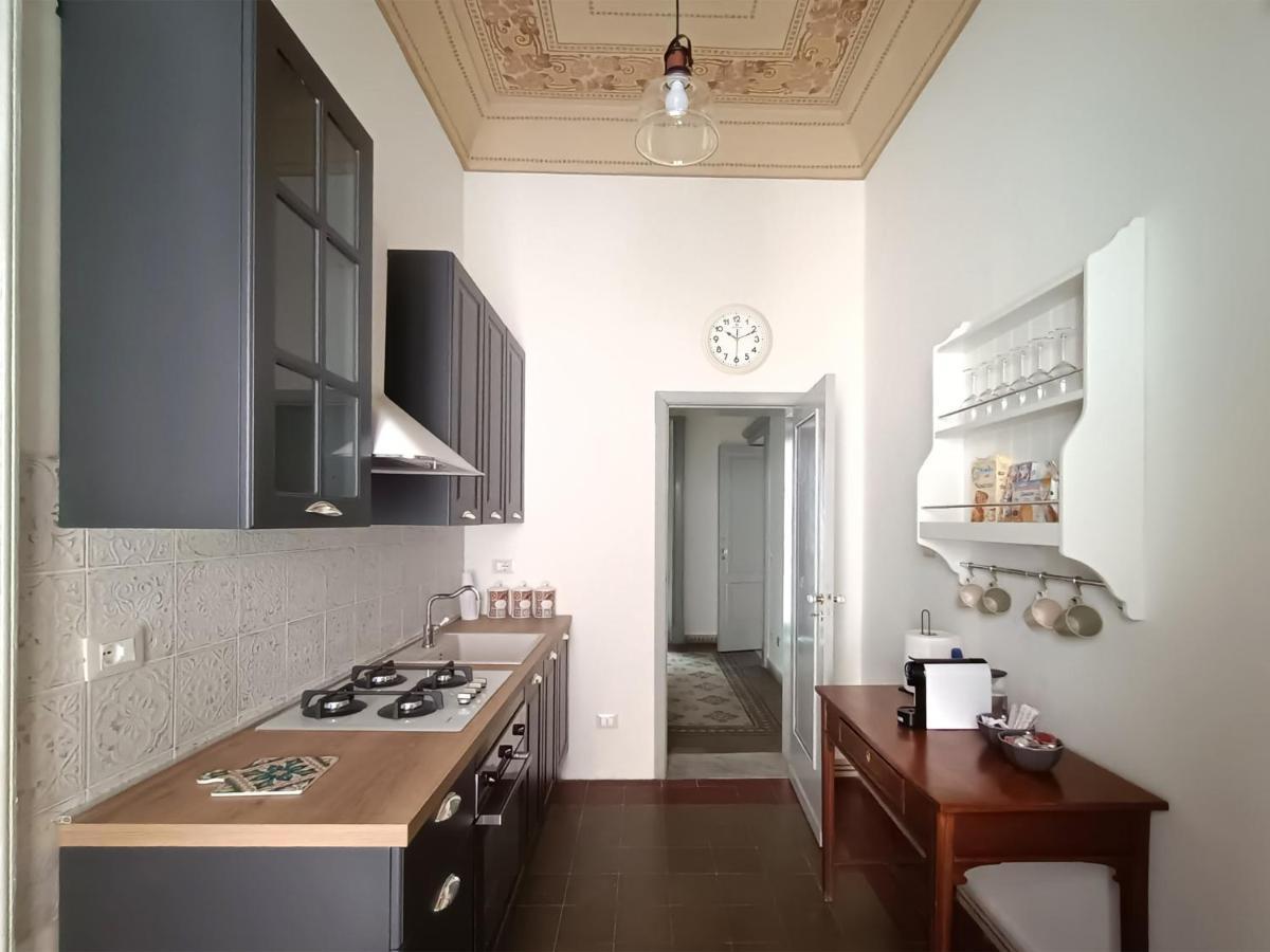 Stesicoro Art Home, In Centro Storico A カターニア エクステリア 写真